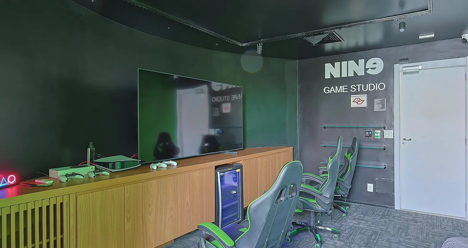 Game Studio