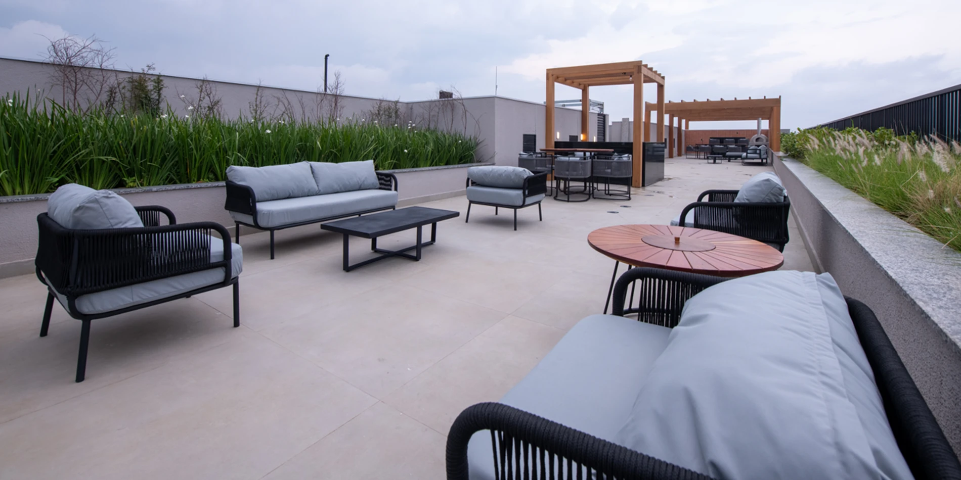 Rooftop Sky Bar